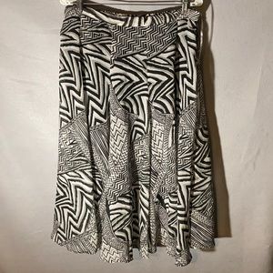 Tease Woman Black&White skirt Sz 1X